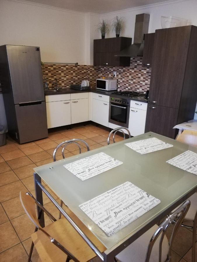 Halex 3 Appartement Bojná Buitenkant foto
